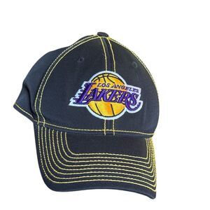 Adidas Los Angeles Lakers Baseball Hat size large/xl